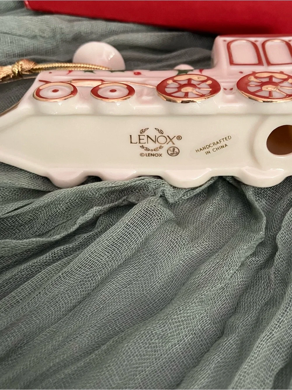 Lenox Porcelain Train 2000 Ornament with Gold Accents